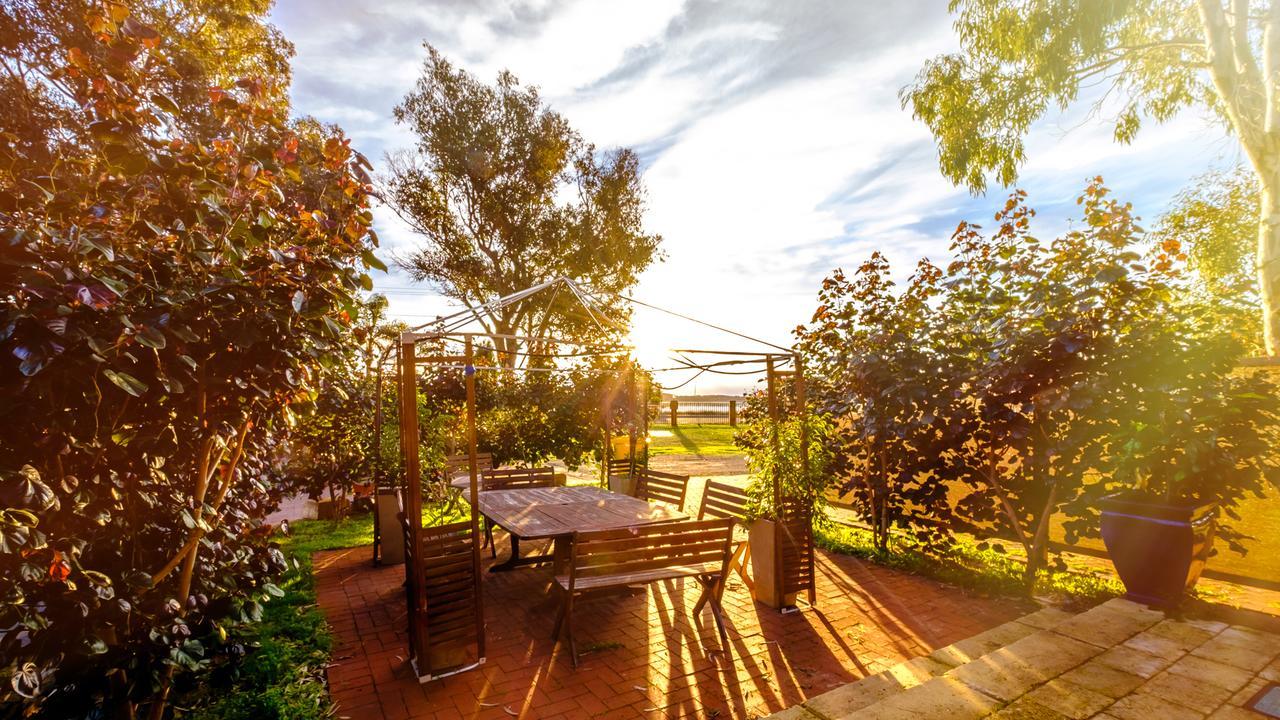 Hotel Australind Tourist Park Exterior foto